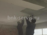 Снятие штукатурки и шлифовка потолка в Рыбацком